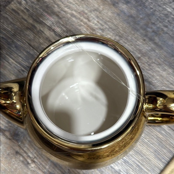 Elegant Gold Teapot with Crystal Knob - Picture 3 of 4